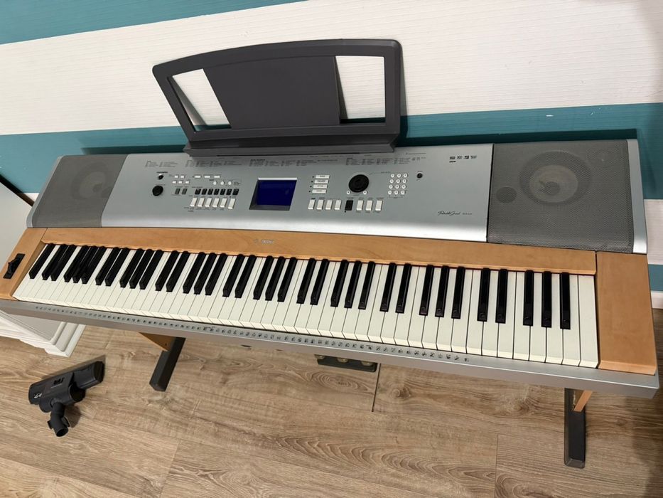 Продам Пианино Yamaha