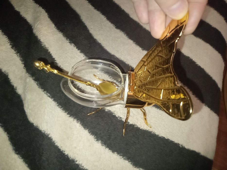 Пчела Майя . Посуда для кухни