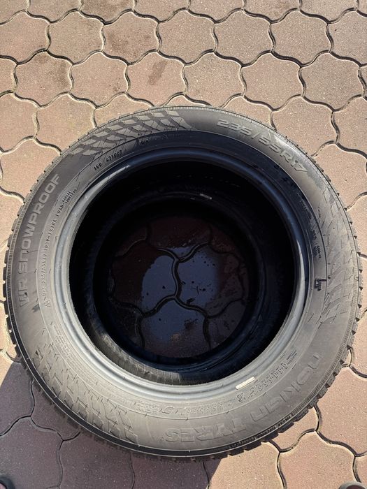 2 anvelope iarnă Nokian WR Snowproof 235/55 R17 – DOT 3219