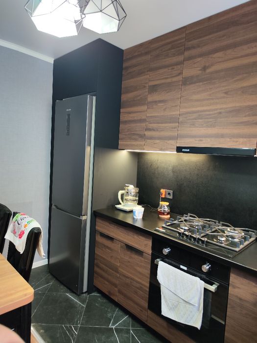 Продам 3-х ком квартиру