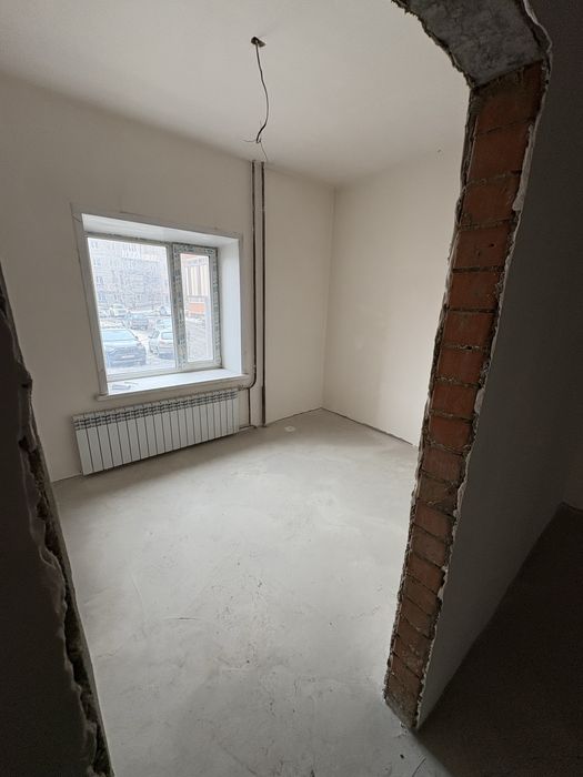 Продается 4 комнатная квартира