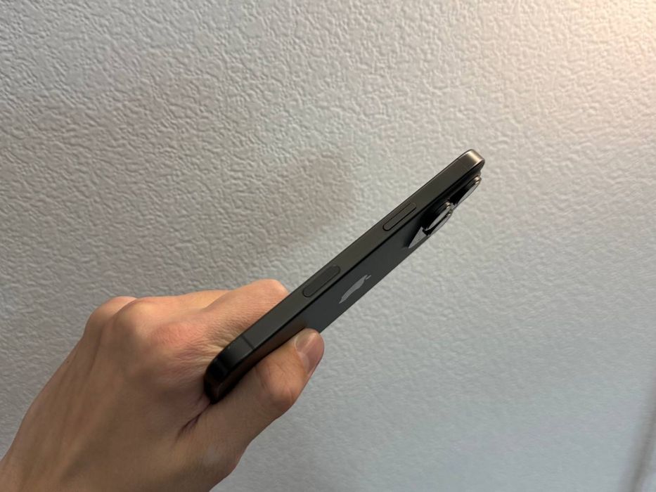 iphone 16 pro в заводском состояний
