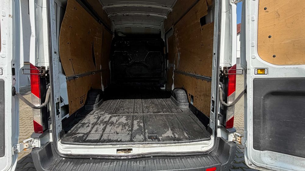 FORD Transit 2019 — imagine 5