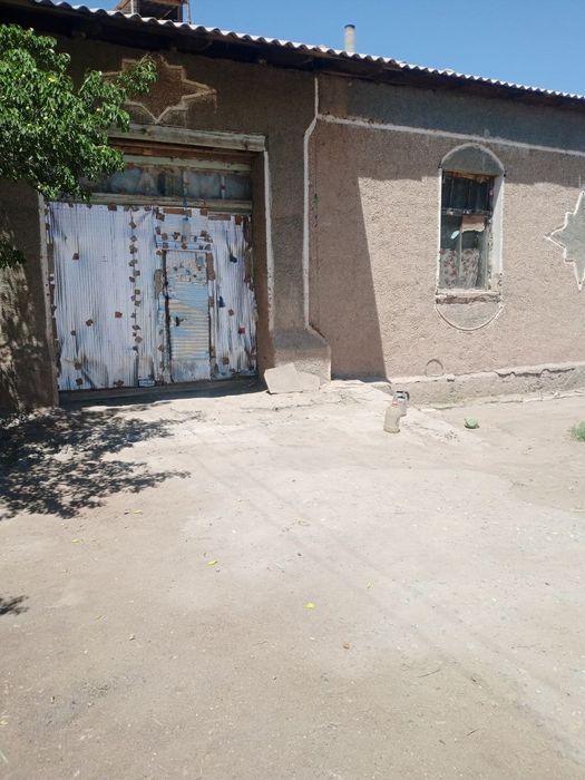 24. sotixli 9 xonali hovli uy sotiladi, To‘rtko‘l"
