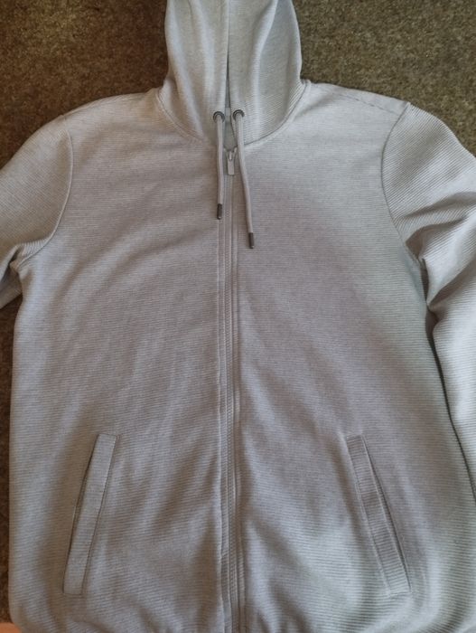 Продам толстовки