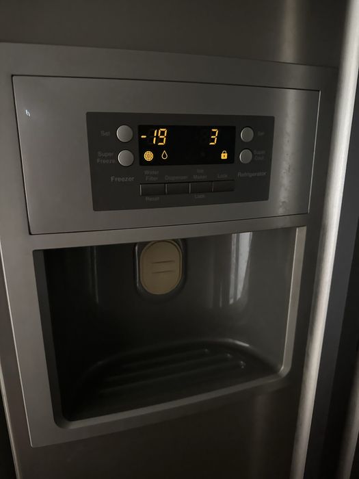 Frigider Side by Side Bosch