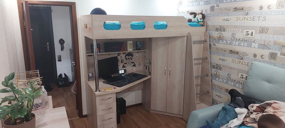 Продается детская кровать 3 в 1