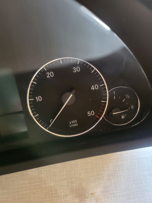 Километраж Mercedes-Benz C-Class W203 C220 CDI