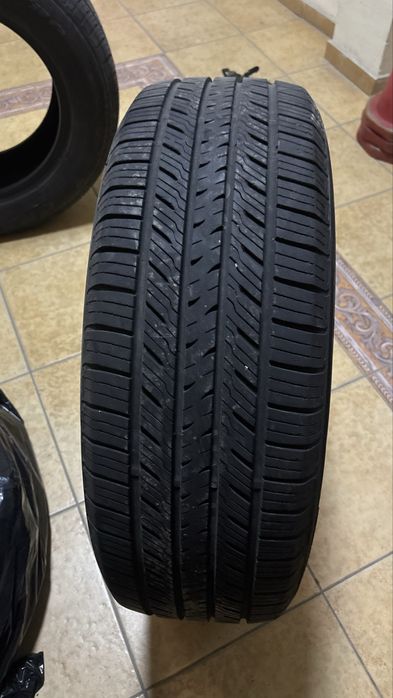 Продам шины 225/65/17