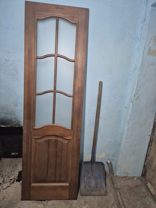 Продам дверь чистое дерево