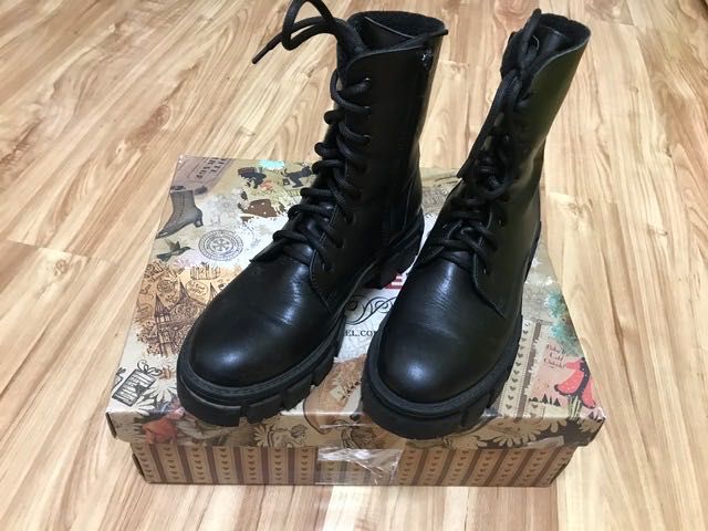 Ботинки демисезонные женские