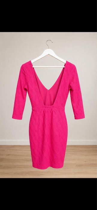 Rochie roz, H&M, impecabilă.