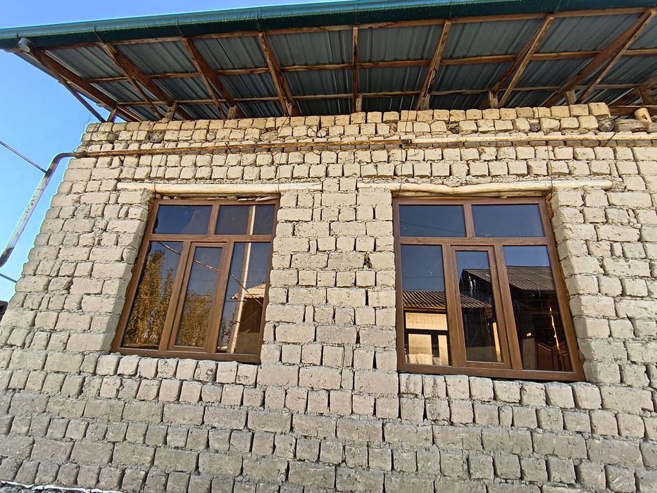 Yangiyol massivda 4 sotik yer sotiladi