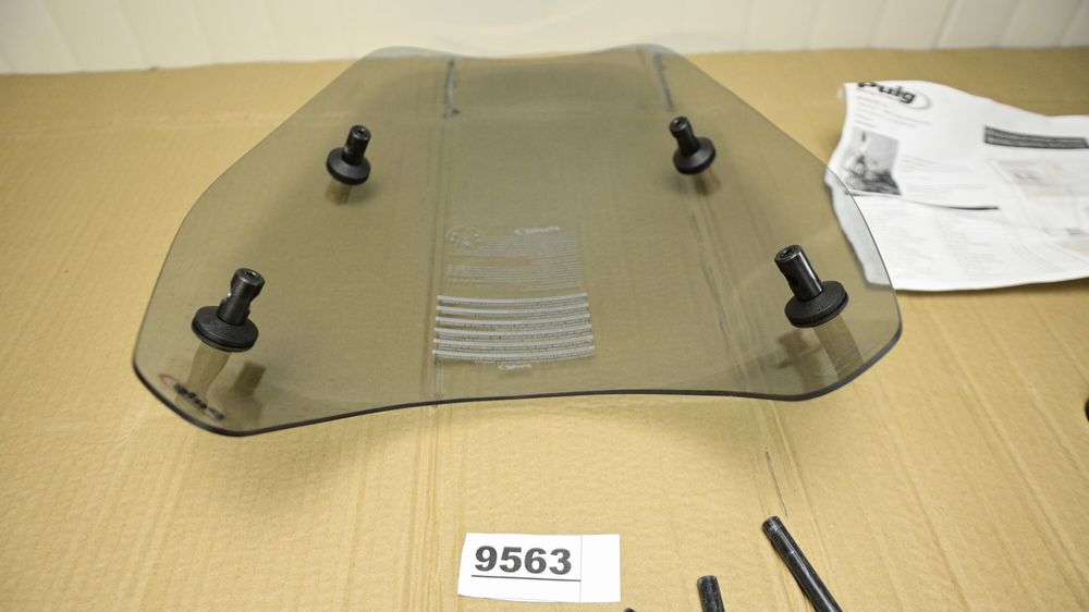 Parbriz Naked Puig 0840 Custom Universal Touring Prindere Ghidon