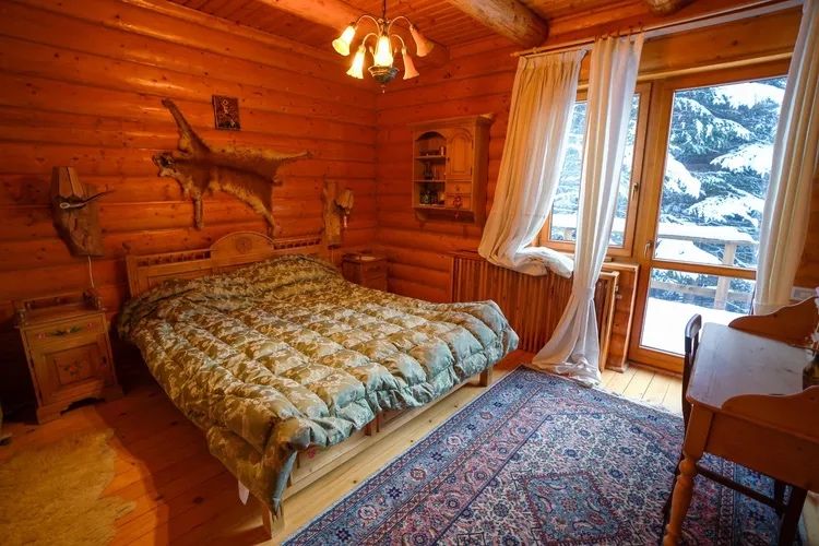 Дава се под наем Къща в Банско - 685 кв.м за 1122 € - Снимка #10