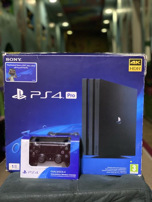 Playstation 4 pro 1tb