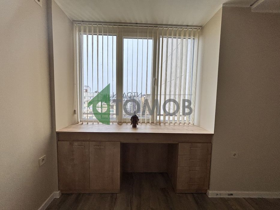 Прекрасен тристаен апартамент в района на парк "Бедечка"