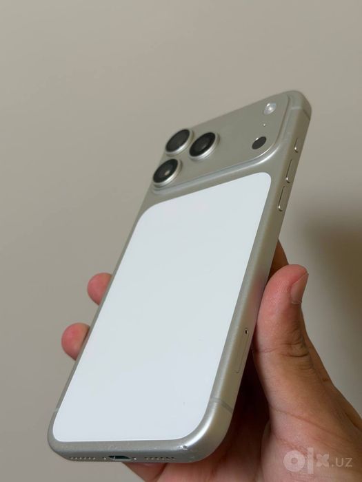 İphone 17 pro max silver 256gb