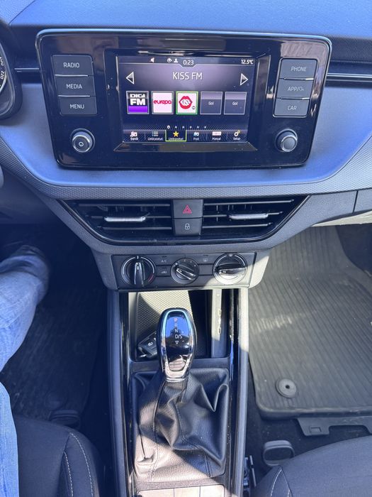 Skoda Kamiq 1.0 TSi DSG 01.2022 avariat se deplaseaza si ruleaza orice distanta TVA inclus