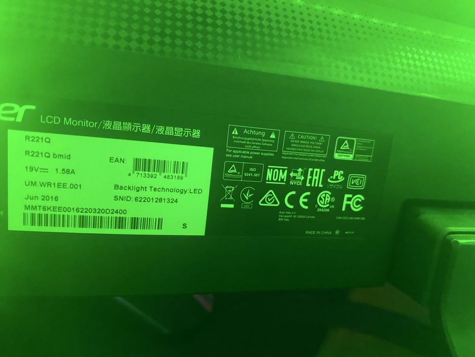 Гейминг компютър(gaming pc)+монитор+мишка+компютър+mousepad