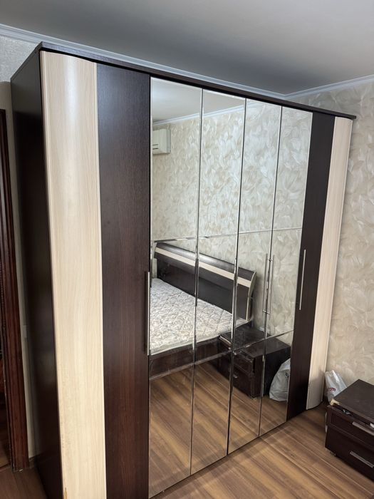 Продам шкаф купе