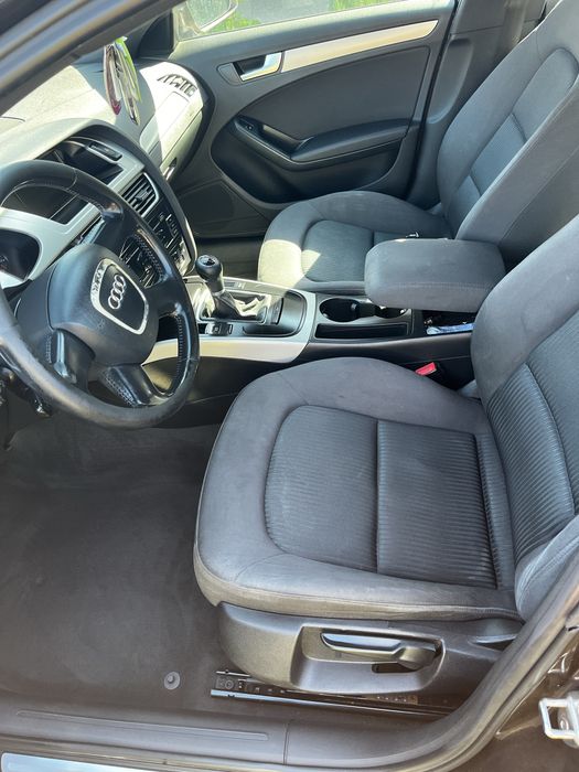 AUDI A4 2010 — imagine 3