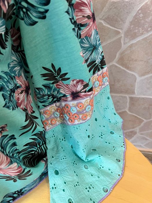 Bluza dama SAVAGE Culture nou,puțin mai deschisă culoarea  în realitate