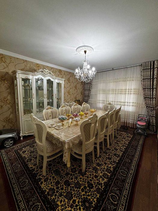 Продаётся квартира в Банковском Доме.