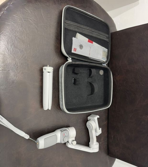 Stabilizator gimbal Zhiyun  Smooth Q3 , 3 axe, lampa LED ,90 mm