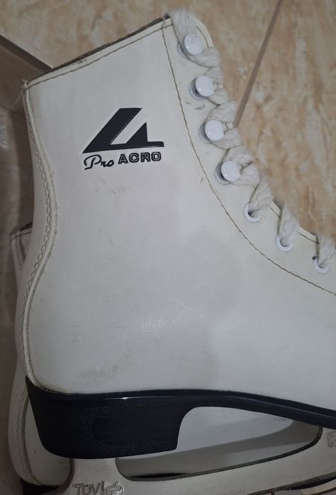 Коньки фигурные для девочек