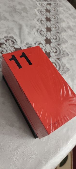 OnePlus 11  Global  20/512  Fotoflagman video Iphone daka oladi