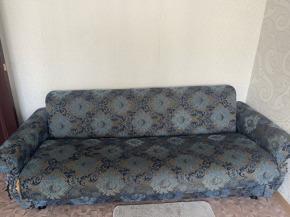 Отдам диван самовывоз