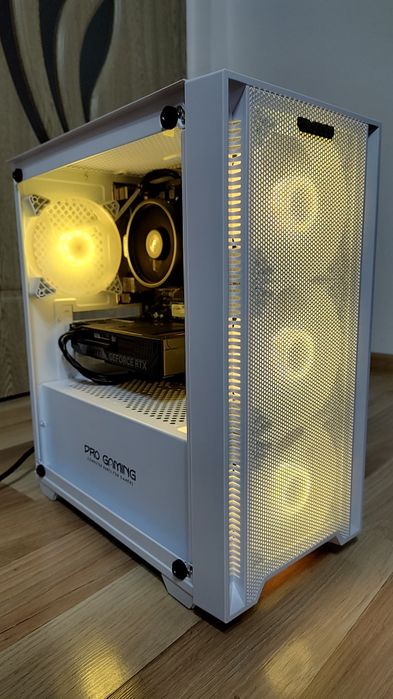 Pc gaming nou Rtx 5060/Ryzen 5 5600/16gb ram Gta V Fortnite Cs 2