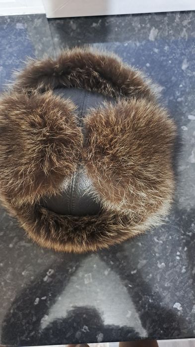 Продам шапки недорого