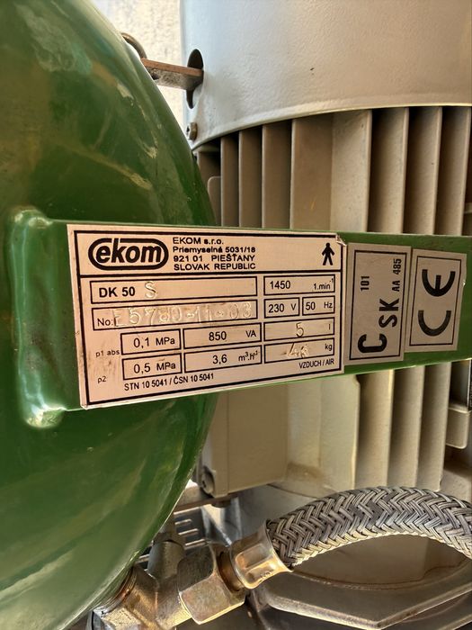 * MED компрессоры EKOM без маслянные бесшумные оригинал в отличном сос