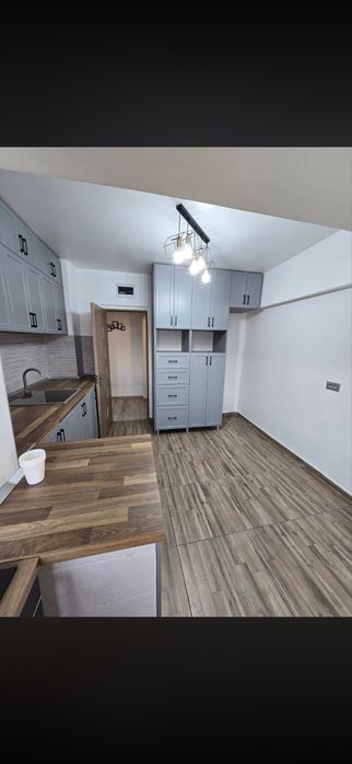 Apartament 4 camere centru