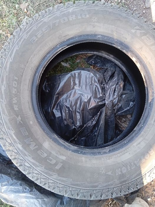 225/70 R 16 зимни колёса