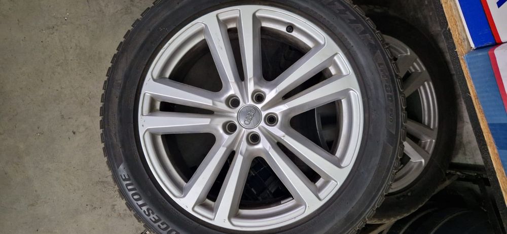 Jante Audi Q7 20 cu cauciucuri iarna