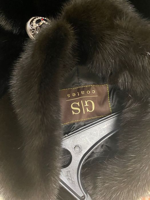 Продаю шубу. Размер S (42-44)