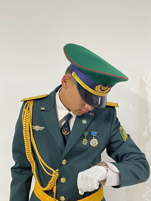 Парадная форма ПС КНБ РК