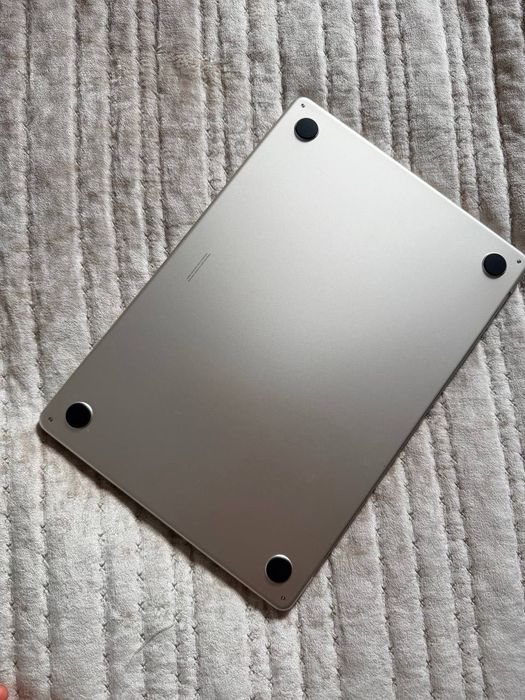 MacBook Air 15 м2 2003, Куплен был в Америке  в официальном магазине