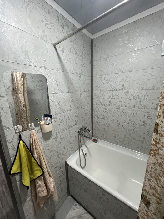 Срочно продам свою 2х комн квартиру на лисунова 1