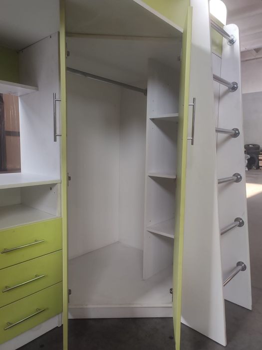 Распродажа остатков мебели со склада