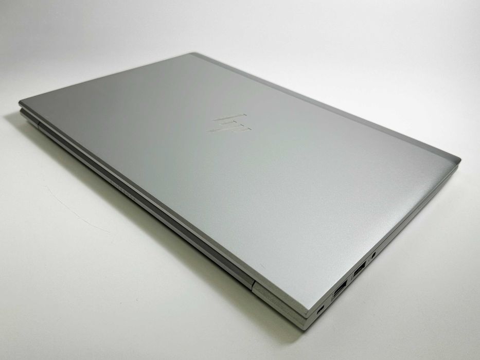 Laptop HP Elitebook 830 G8 Intel i5 1145G7 32 gb ram 256 gb ssd  Ecran 13 inch Full HD Design slim metalic Windows 11 Factura si Garantie 1 an