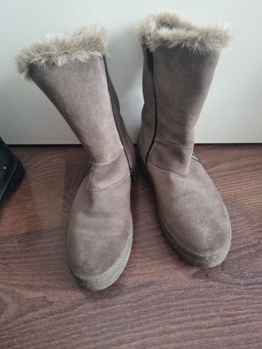 Ghete iarna, piele intoarsa, marimea 37