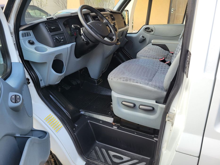 61.000 km ! Ocazie rară! Tranzit 2013