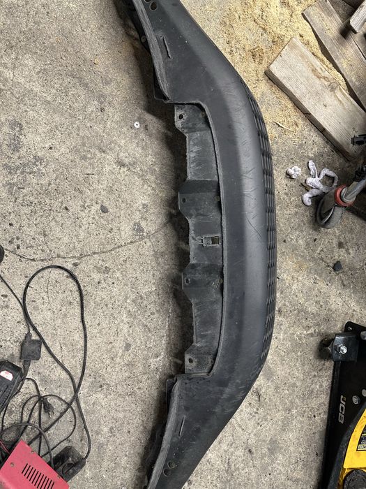 Решетка предна броня хонда сивик 8