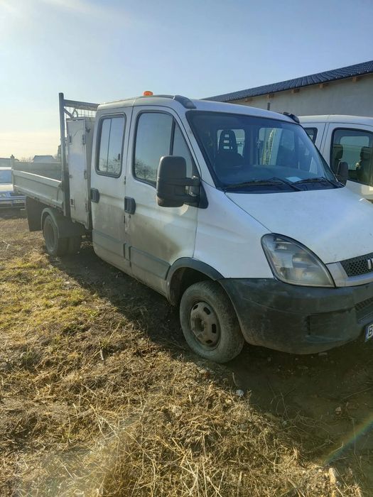Iveco daily Iveco Daily 5 locuri plus bena in spate. Stare buna functionala