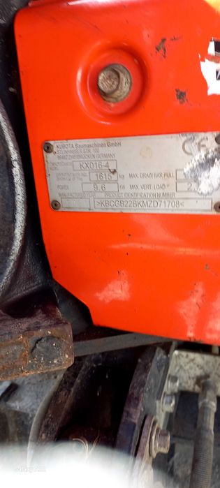 Vând Kubota KX016-4