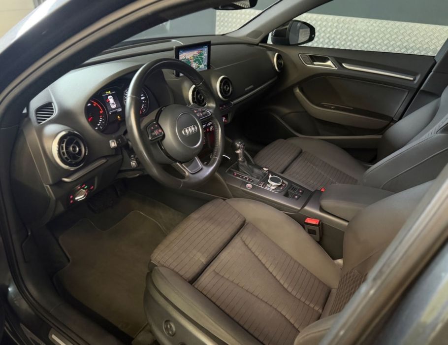Audi A3  2016 Automată